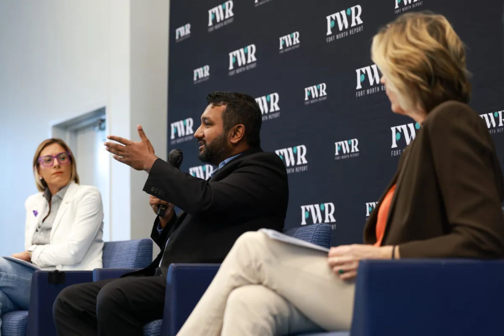Photo shows Dr. Mohammad Islam during the Fort Worth Report panel on data centers " style=" height:1080px; width:1620px" _languageinserted="true" src="https://cdn.prod.web.uta.edu/-/media/project/website/news/releases/2026/08/islam-main.jpg