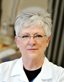 Headshot of Carolyn Cason