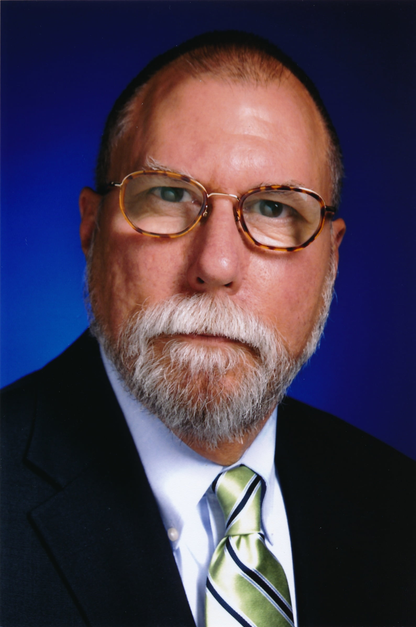 Headshot of Karl Petruso