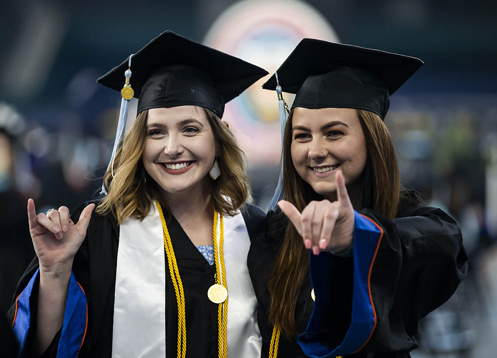 Fall 2021 Commencement - MavUp