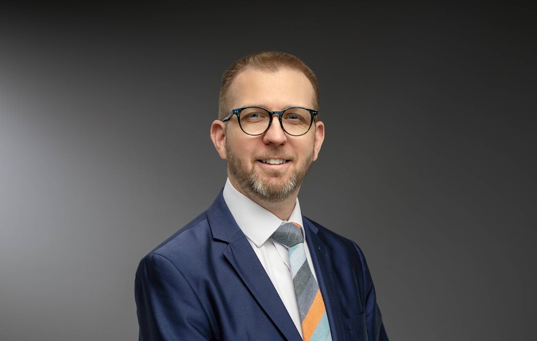 Geoff Lewis Headshot