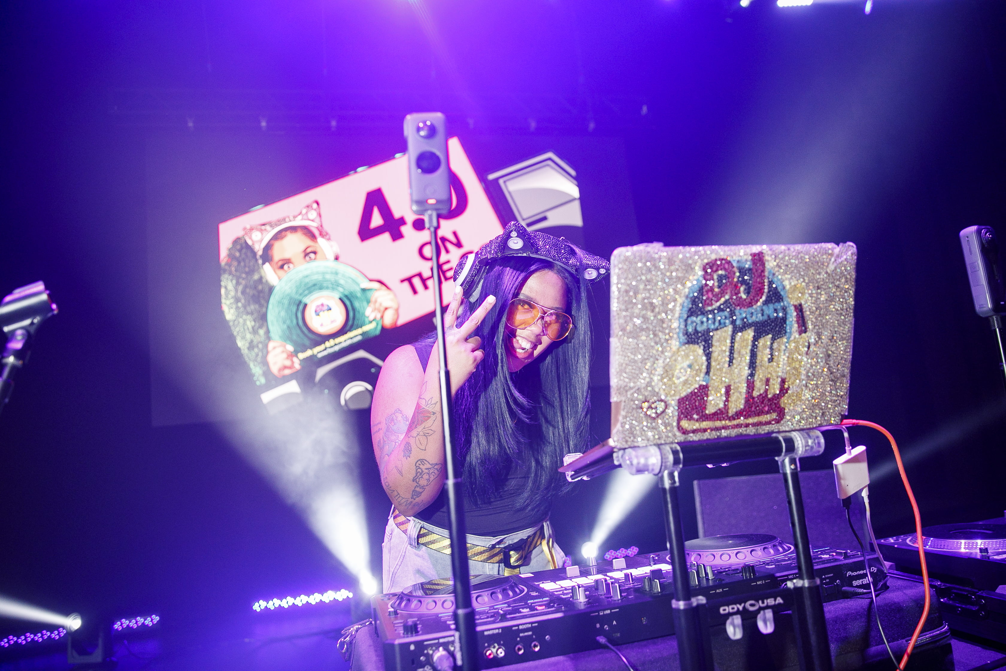 Picture of Dj playing music