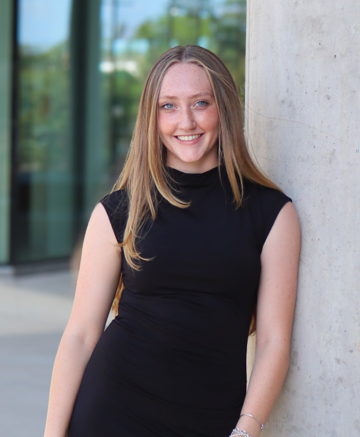 Headshot photo of Katherine Clopton
